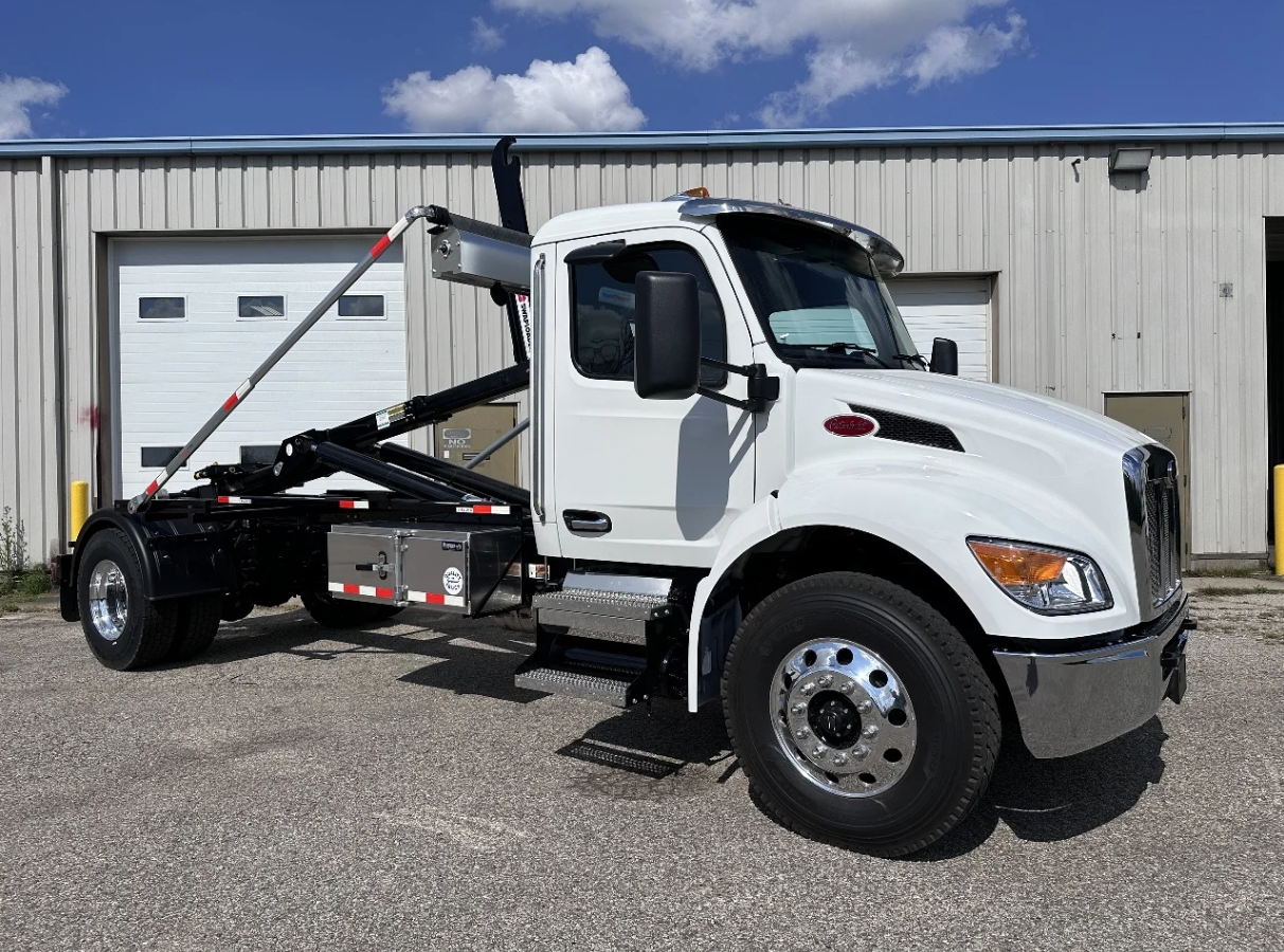 New 2025 PETERBILT 536 Hooklift Truck - image 2 of 6