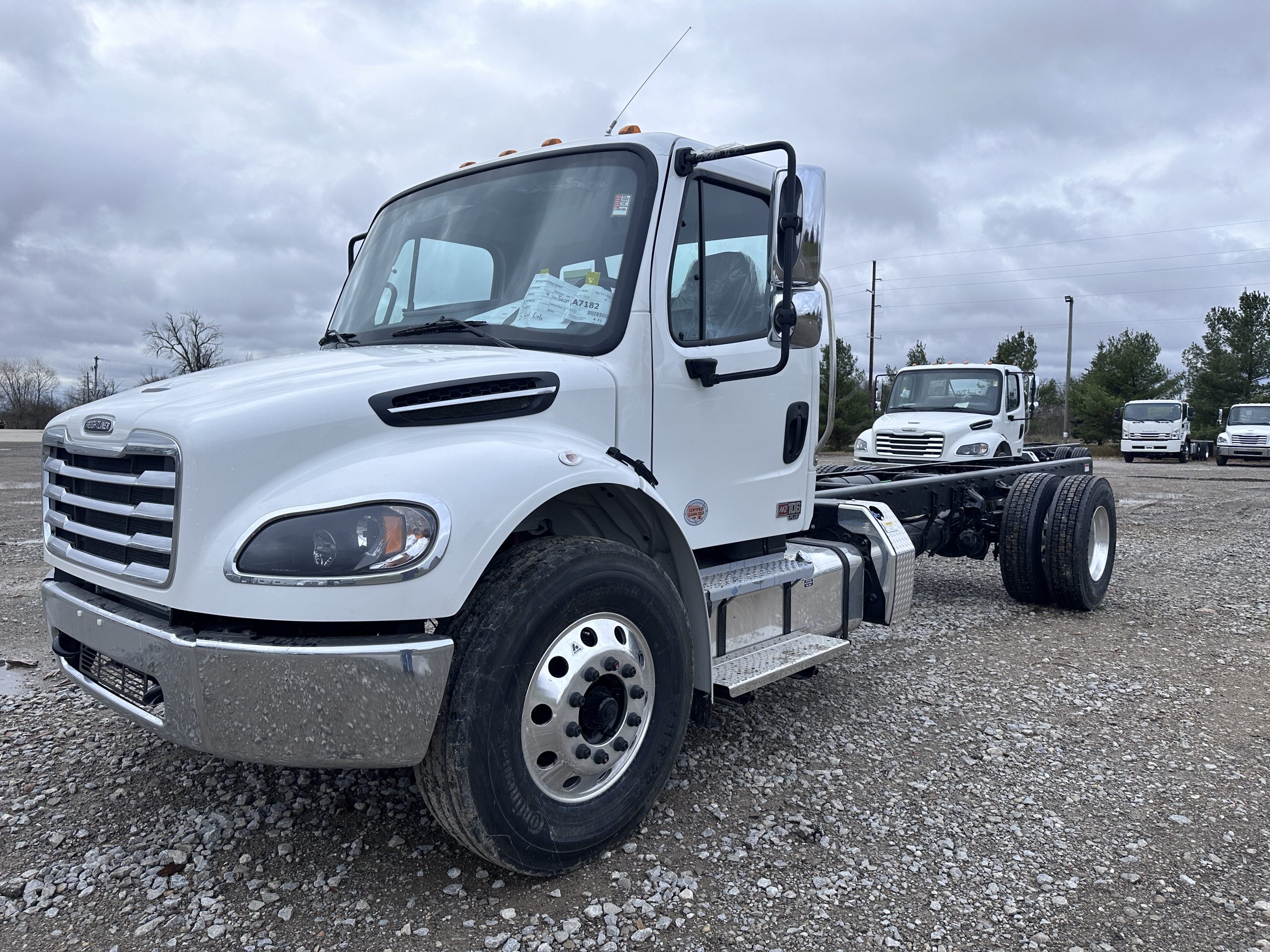 New 2025 FREIGHTLINER M2 Hooklift Truck - image 3 of 6