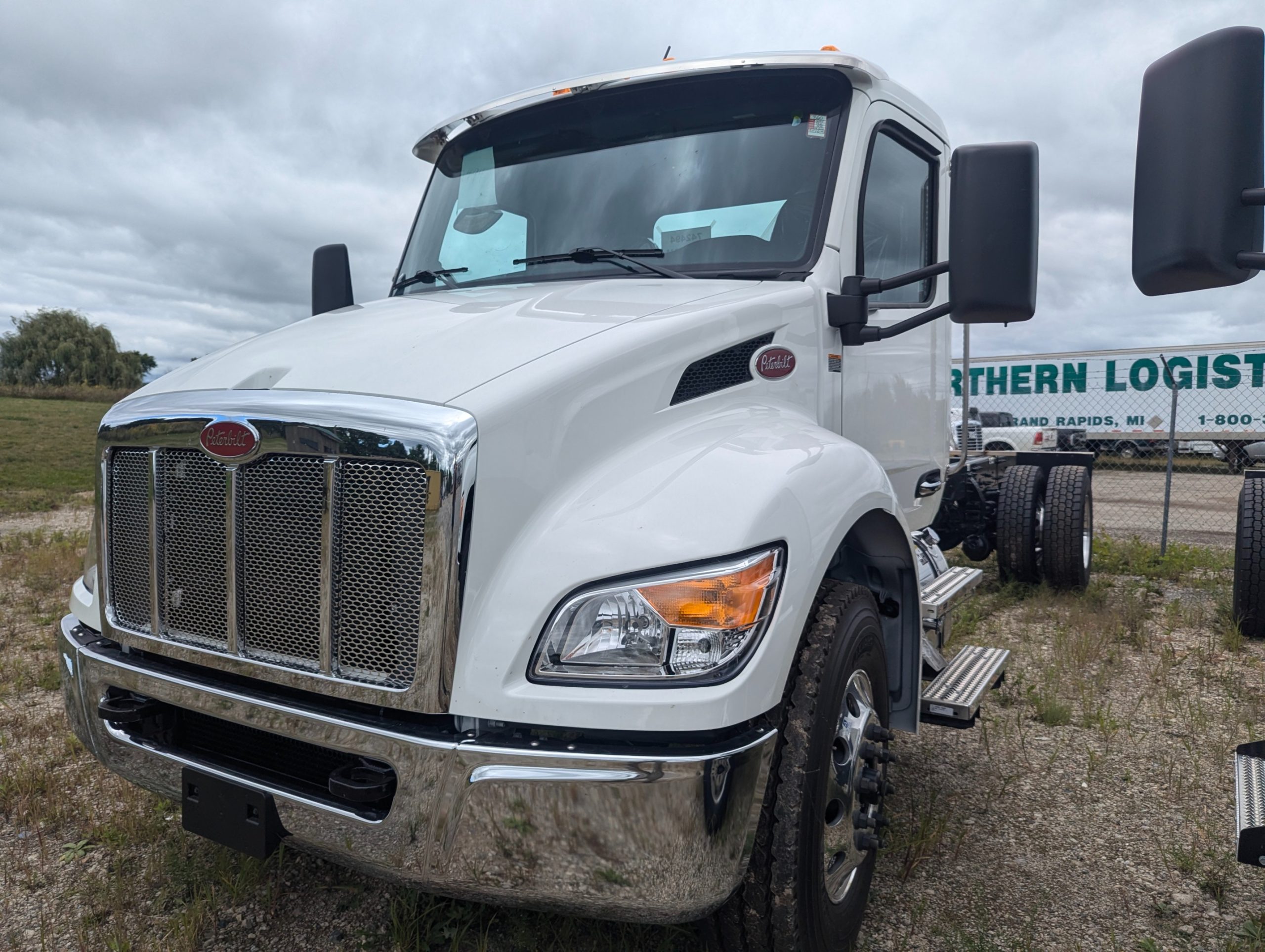 New 2025 PETERBILT 536 Hooklift Truck - image 1 of 6